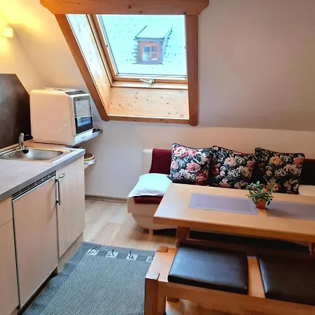 Mit Koenigscard Fuer 4 Personen By Interhome
